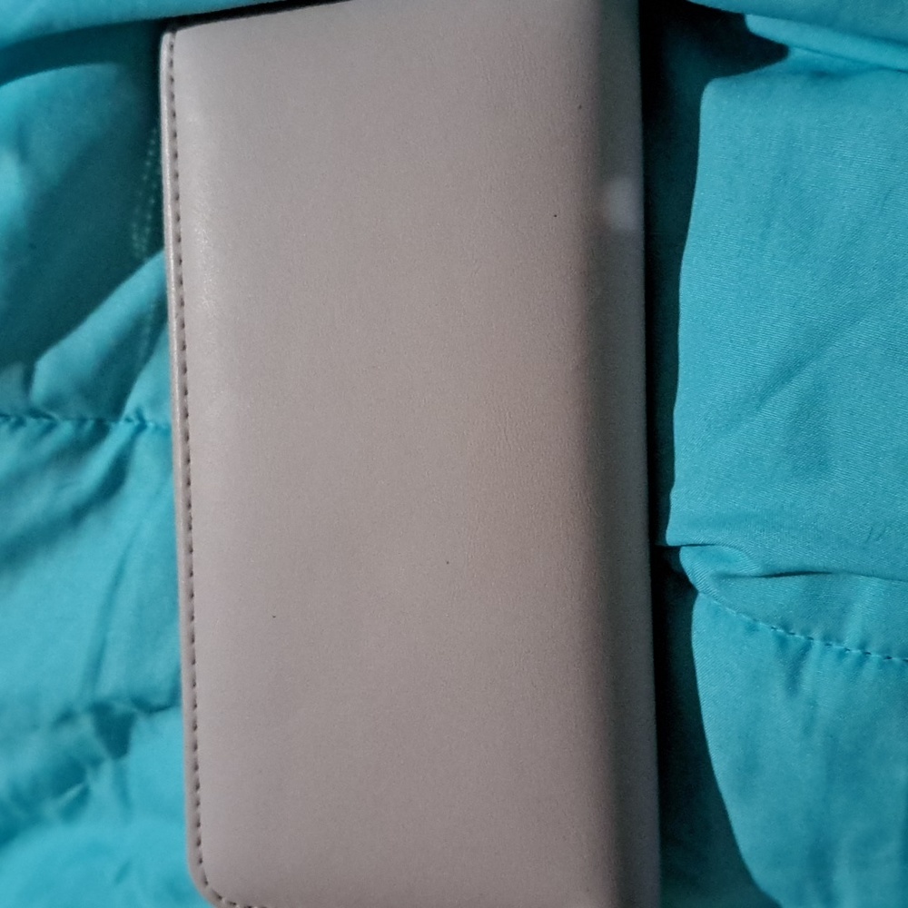 Wallet - Picture 2 of 3